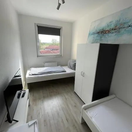 Am Ring Monteurzimmer * Bohlen (Saxony)