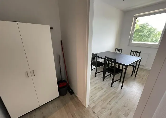 Am Ring Monteurzimmer アパート Böhlen